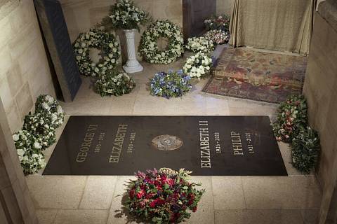 Náhrobní kámen Alžběty II.
