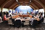 Summit lídrů skupiny G7 a zástupců EU v bavorském alpském zámku Elmau, 27. června 2022.