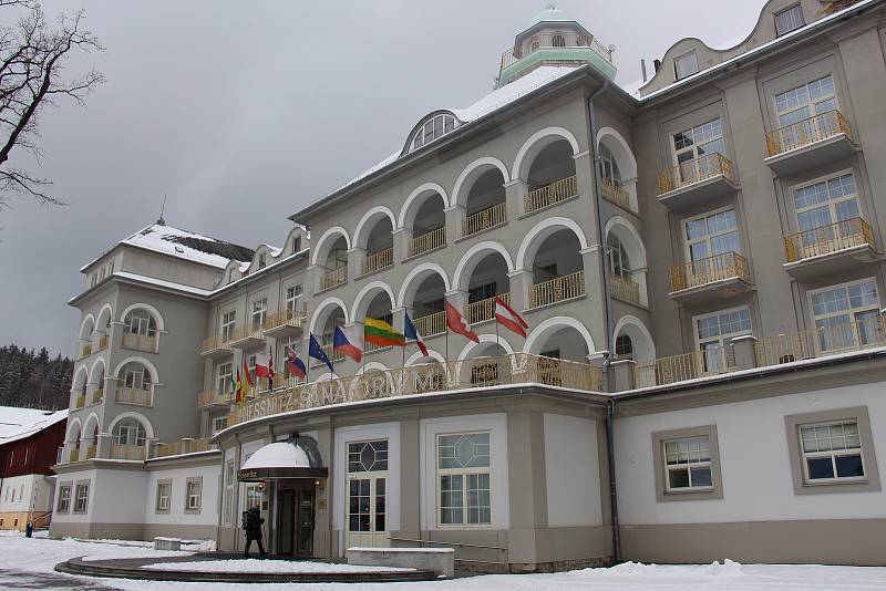 Hlavní budova jesenických lázní, Sanatorium Priessnitz.