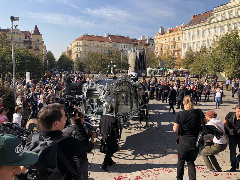 Pohřeb Jana Kočky mladšího na pražských Vinohradech