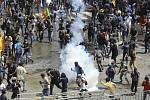 Policie v Kolombu zasahuje proti protivládní demonstraci