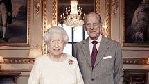 Britská královna Alžběta II. a princ Philip 