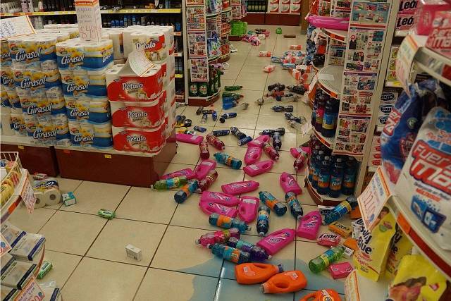 Mexiko zasáhlo silné zemětřesení.