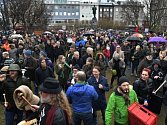 Protesty na Islandu po skandálu Panama Papers.