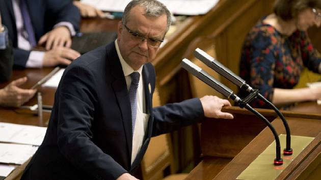 Podle soudu se premiér Andrej Babiš nemusí omlouvat za urážky na Adresu exposlance Miroslava Kalouska