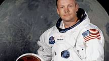 Neil Armstrong ve svém skafandru, jehož nošení označil za velmi příjemné