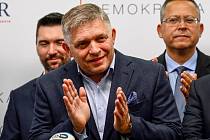 Robert Fico oznámil, že se hodlá ucházet o post slovenského premiéra. Prezidentka Zuzana Čaputová již potvrdila, že vítěze voleb pověří sestavením vlády.