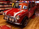 S Velkou Británií jsou neodmyslitelně spojena i vozidla značky Mini