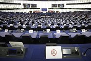 Pohled do prázdného sálu Evropského parlamentu ve Štrasburku.