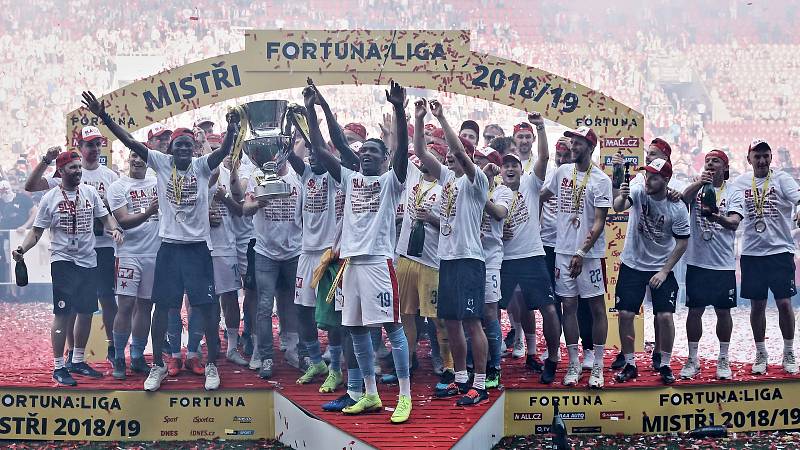 Zápas fotbalové Fortuna ligy mezi SK Slavia Praha a AC Sparta Praha v Edenu.