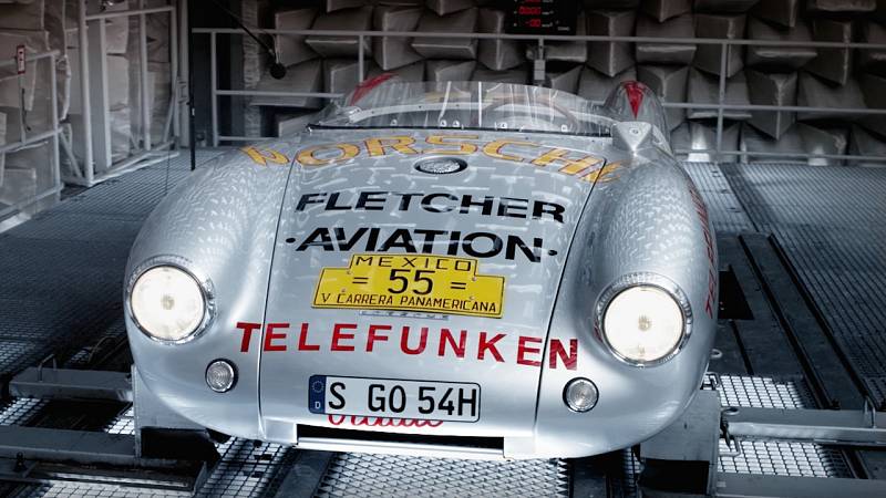 Porsche 550 Spyder.