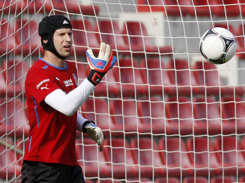 Brankář Petr Čech na tréninku české reprezentace.