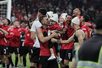 Fotbalisté Albánie slaví postoup na Euro