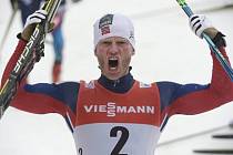 Martin Johnsrud Sundby obhájil triumf na Tour de Ski.