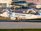 Airbus A320 egyptských aerolinek EgyptAir, který Mustafa unesl.
