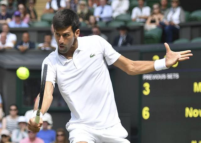 Novak Djokovič v prvním kole Wimbledonu.