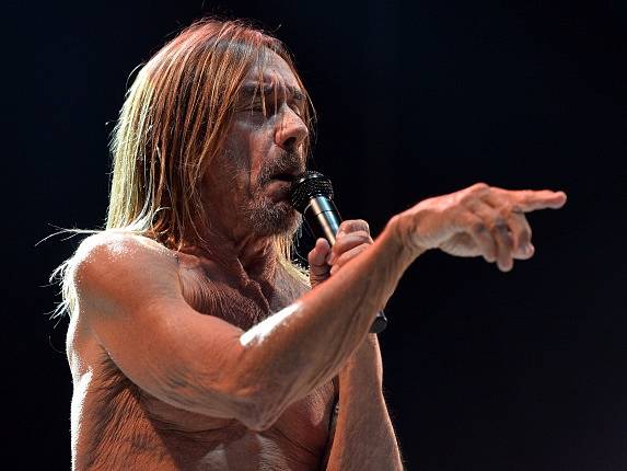 Iggy Pop vystoupil 25. června v Praze na festivalu Metronome.