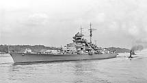 Bitevní loď Bismarck byla pýchou nacistického německého námořnictva. Ke dnu nakonec šla už při svém prvním nasazení.