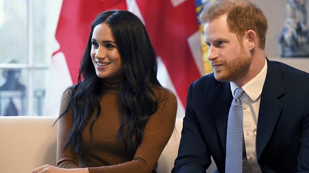 Britský princ Harry s manželkou Meghan na snímku ze 7. ledna 2020