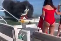 Na Bahamách vybuchla výletní loď