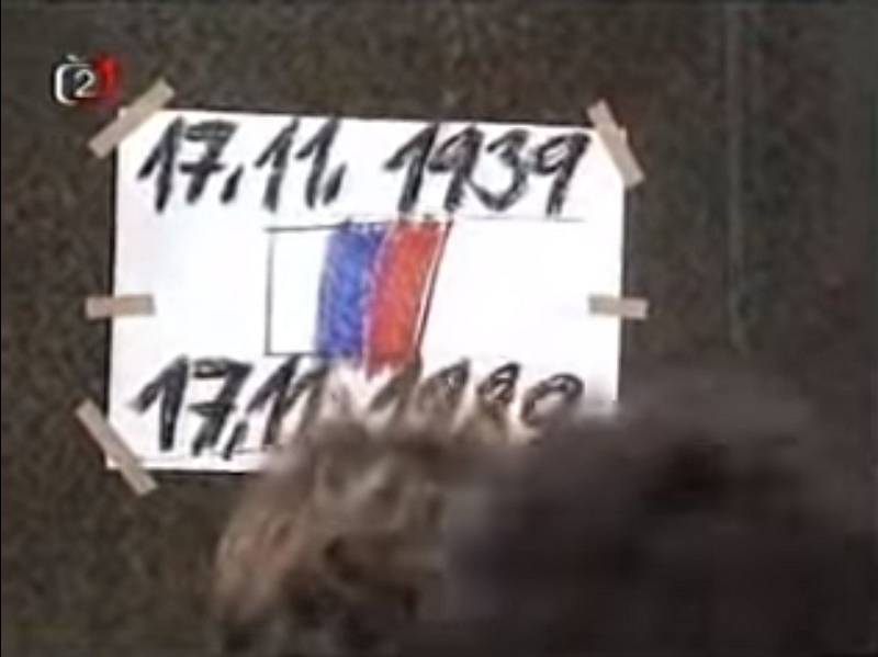 Československá televize informuje o událostech 20. listopadu 1989