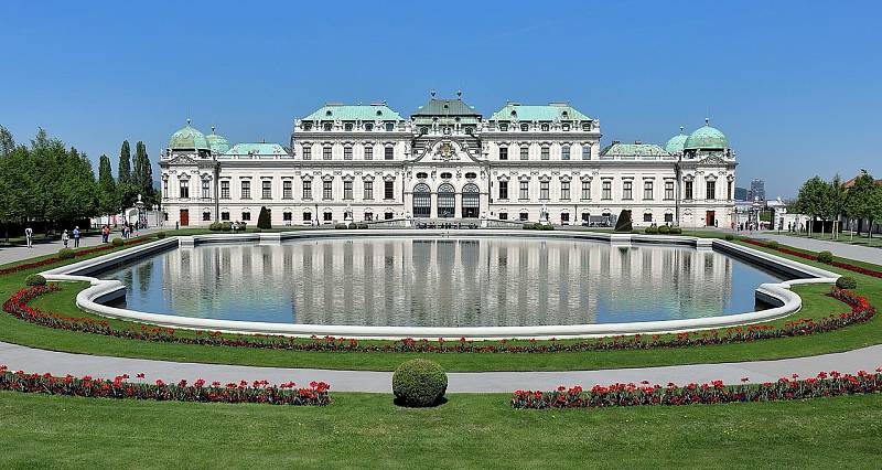 Zámek Belveder ve Vídni, letní sídlo Evžena Savojského. V tomto zámku princ zemřel.