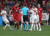Čeští fotbalisté měli v utkání se Španělskem smůlu. O výhru přišli až v závěru po sporném vyrovnávacím gólu.  