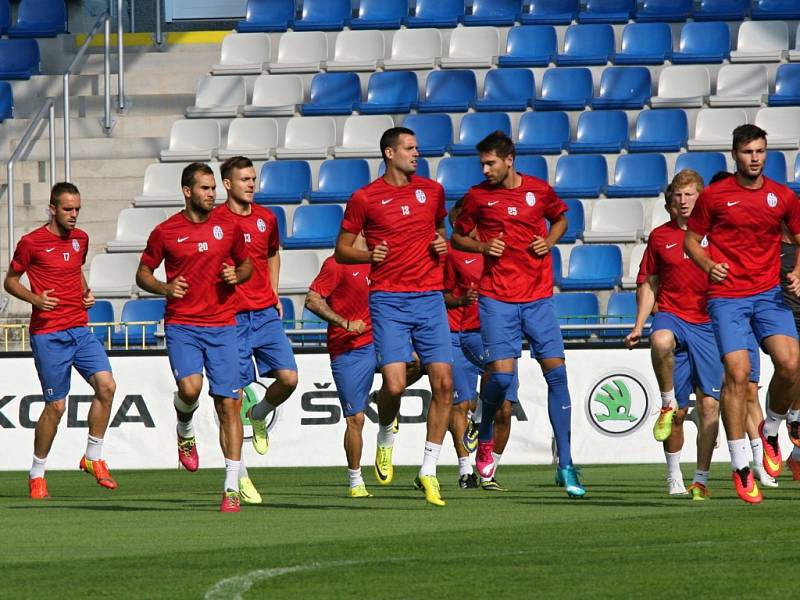 Fotbalisté Mladé Boleslavi na tréninku před zápasem s Lyonem.