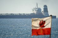 Íránský ropný tanker zadržený u Gibraltaru.