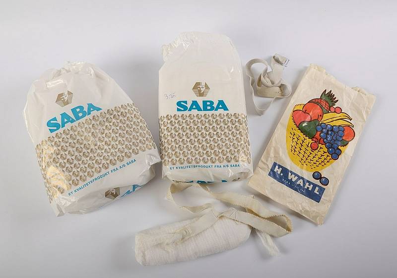 Dámské hygienické vložky, které se v 60. letech prodávaly v Norsku.