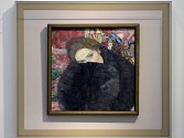 Obraz Gustava Klimta Dáma s rukávníkem (1916-1917).