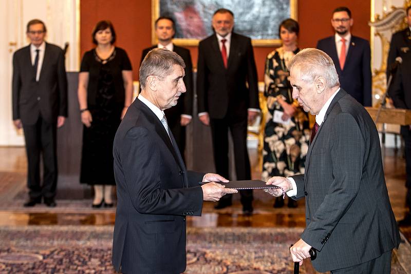 Prezident Miloš Zeman jmenoval 6. prosince na Pražském hradě Andreje Babiše premiérem.