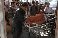Pumový útok na autobus v Afghánistánu