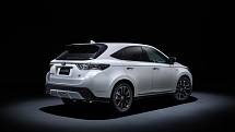 Toyota Harrier GR Sport.