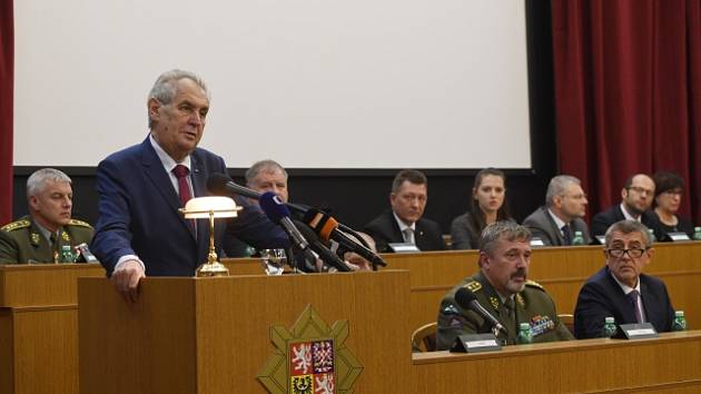 Prezident Miloš Zeman vystoupil na velitelském shromáždění.