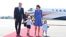 Královský pár dnes dorazil do Německa
