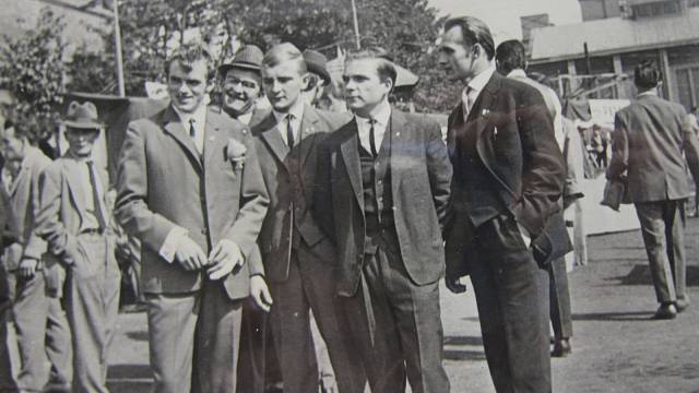 Miroslav Vaněk (vlevo) s kolegy z dolu Dukla na Den horníků