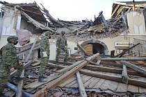 Následky zemětřesení ve městě Petrinja