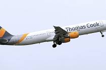 Letadlo cestovní kanceláře Thomas Cook. Ilustrační foto