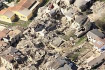 Následky zemětřesení v italské L'Aquile