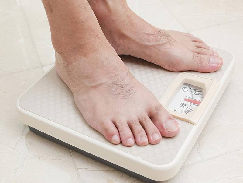 Státní zdravotní ústav ale uvádí, že nadváhou trpí pětapadesát procent Čechů. Čtvrtina je vysloveně obézní. 