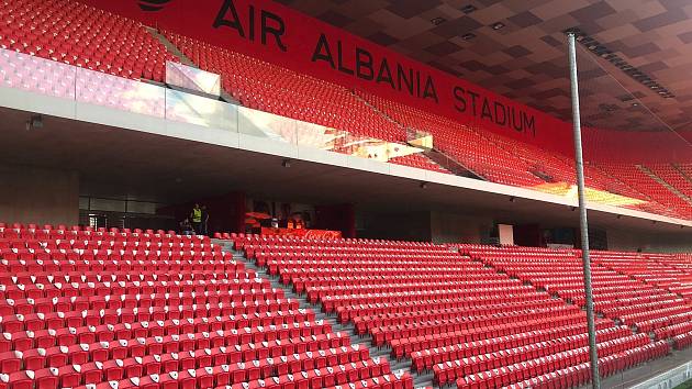 Air Albánia Stadium v Tiraně