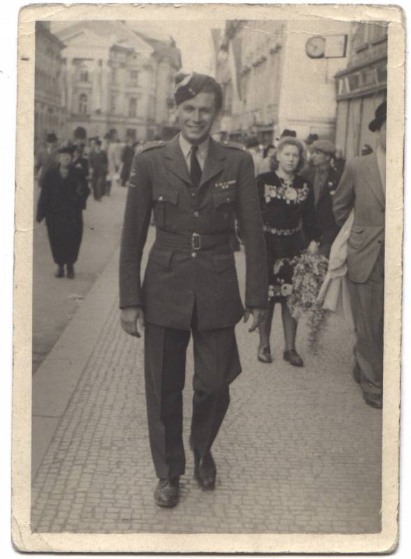 Jaroslav Chejstovský po návratu do Prahy v roce 1945