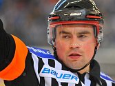 Pavel Hodek bude na domácím MS v hokeji působit jako hlavní rozhodčí.