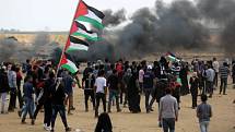 Protesty Palestinců na hranici Gazy a Izraele.