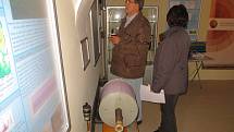 Seismologické muzeum ve Skalné láká každoročně několik desítek lidí k návštěvě. prohlédnout si zde lidé mohou například historické seismometry.