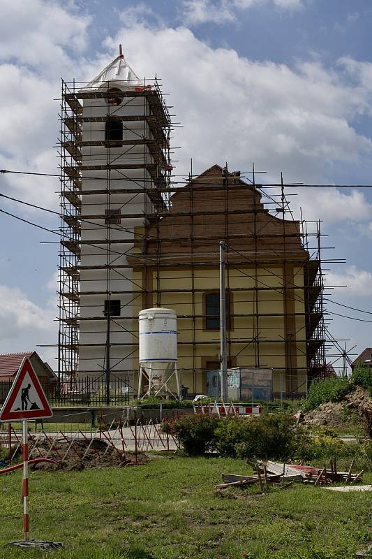 Moravská Nová Ves na Břeclavsku, první výročí od tornáda.