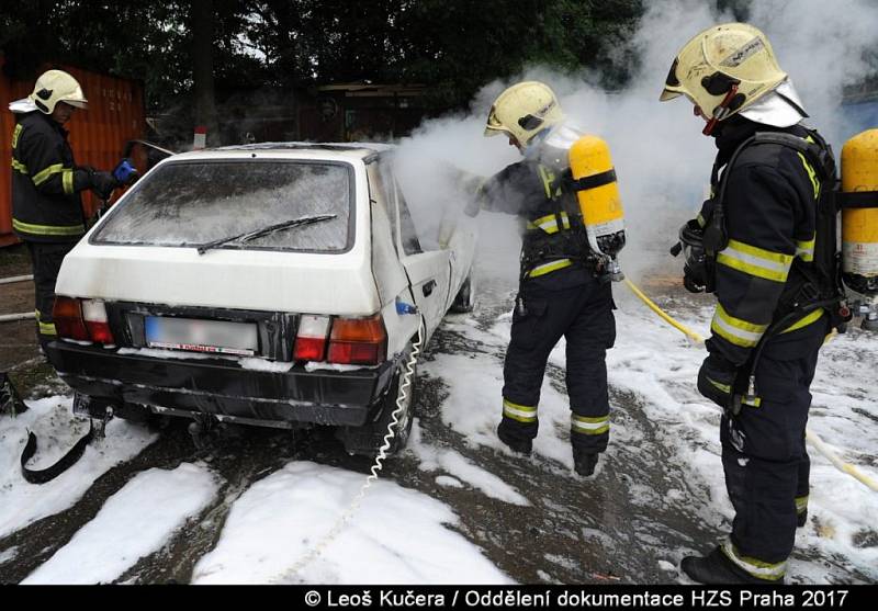 Požár elektrické Škody Favorit.