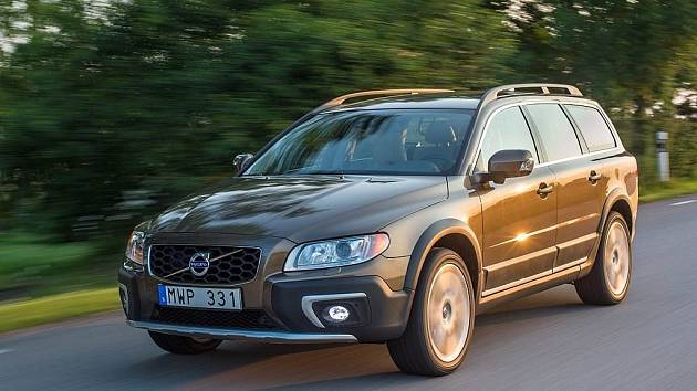 Volvo XC70.