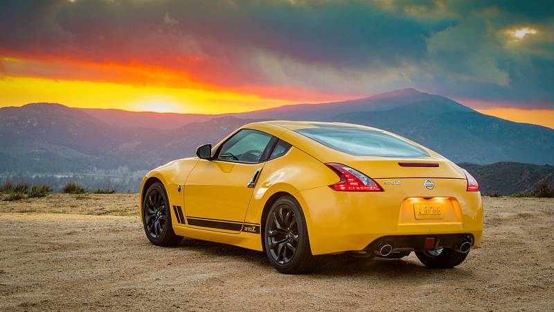 Nissan 370Z.